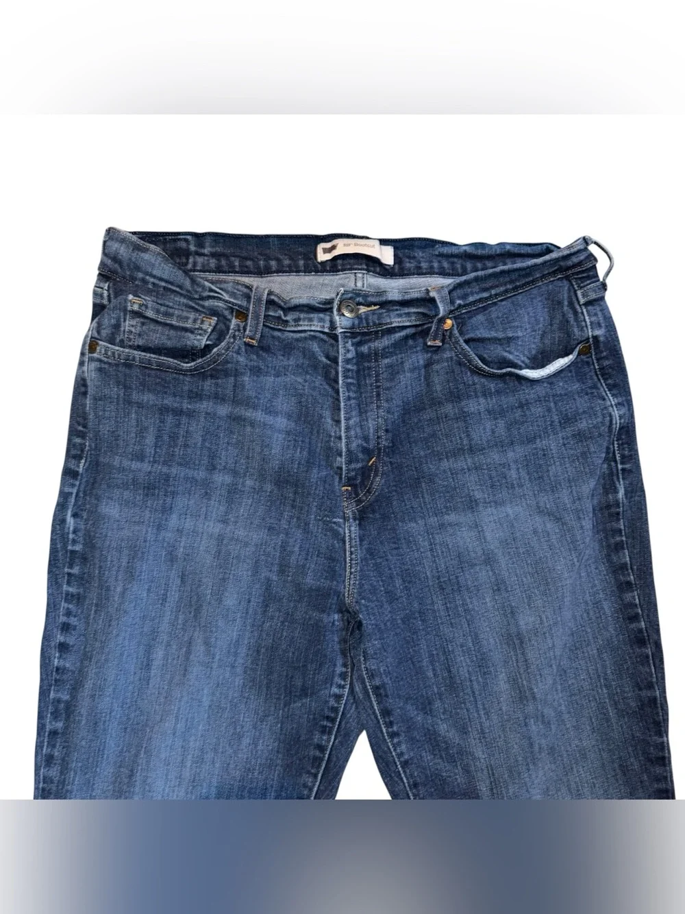 Levi’s 515 Bootcut Jeans Women’s Dark Wash Mid Rise Stretch